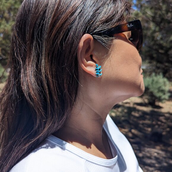 Zuni Petite Needlepoint Turquoise Earrings Native American Handmade Jewelry** - Picture 5 of 9